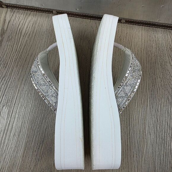 Yellow Box Randie Flip Flop Sandals Size 10 - Picture 6 of 10